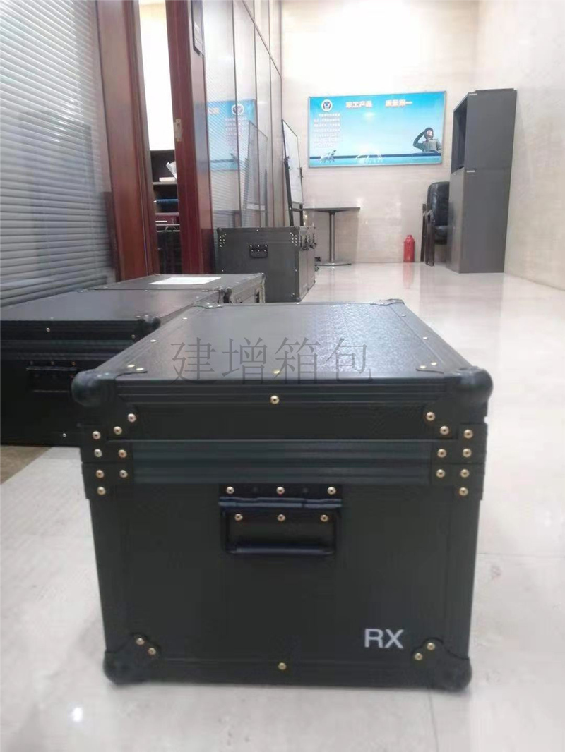 迷彩箱 (8)